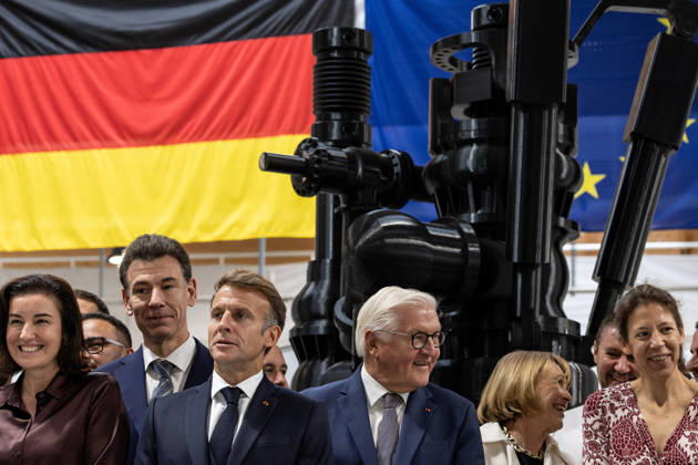 Emmanuel Macron And Frank-Walter Steinmeier Visit in Gironde French President Emmanuel Macron and German President Frank-Walter Steinmeier visit The Exploration Company, a Franco-German space company in Gironde in Le Haillan, France, on October 9, 2026. Photo by Margot Le Gonidec ABACAPRESS.COM Le Haillan France  Copyright: xLexGonidecxMargot ABACAx