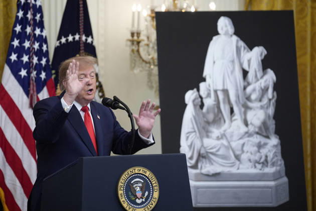 Donald Trump on Columbus Day celebration - Washington US President Donald Trump hosts a Columbus Day celebration in the East Room in Washington on October 9, 2026. Photo by Yuri Gripas ABACAPRESS.COM Washington DC United States  Copyright: xGripasxYuri ABACAx