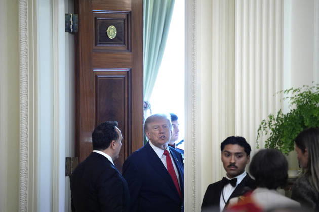Donald Trump on Columbus Day celebration - Washington US President Donald Trump departs after a Columbus Day celebration in the East Room in Washington on October 9, 2026. Photo by Yuri Gripas ABACAPRESS.COM Washington DC United States  Copyright: xGripasxYuri ABACAx