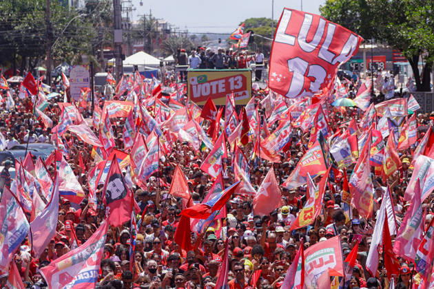 BRASiLIA, DF - 09.10.2026: ATO DE LULA EM BRASiLIA - President Lula resumes campaign events after the first round of elections, in Ceilândia (DF). x3027374x JoaoxPedroxCarvalho