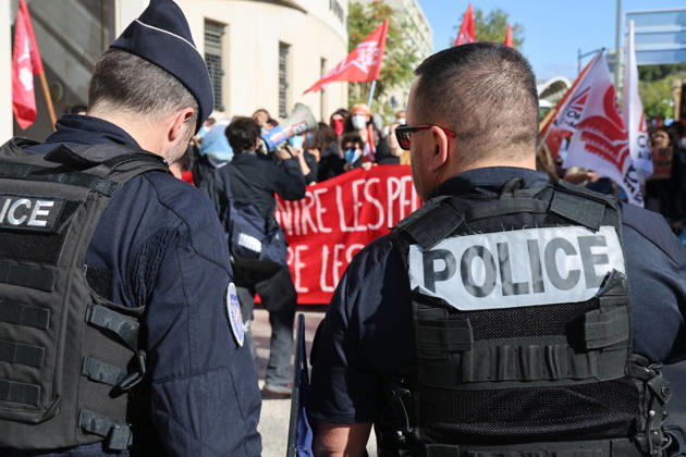 High school students block schools here, demanding the release of their classmates held in custody in front of the Aix-en-Provence police station. - 09 11 2026 - France Bouches-du-Rhone Marseille - SylvainxRostaingx xLexPictorium LePictorium_0342748