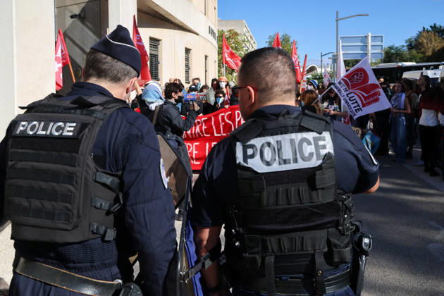 High school students block schools here, demanding the release of their classmates in police custody in front of the Aix-en-Provence police station. - 09 11 2026 - France Bouches-du-Rhone Marseille - SylvainxRostaingx xLexPictorium LePictorium_0342747