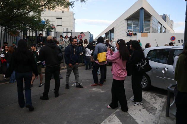 High school blockades by students here at Lycà e St Charles in Marseille. - 09 11 2026 - France Bouches-du-Rhone Marseille - SylvainxRostaingx xLexPictorium LePictorium_0342757