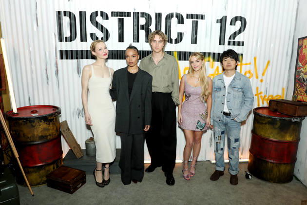 Cast and Fan at signing event at NYCC for The Hunger Games: Sunrise on the Reaping New York Comic Con Activation Featuring: Iris Apatow, Whitney Peak, Joseph Zada, Ben Wang and Mckenna Grace Where: New York, New York, United States When: 09 Oct 2026 Credit: Marion Curtis StarPix for Lionsgate INSTARimages EDITORIAL USE ONLY. NOT FOR USE BY NEWSPAPERS BASED IN THE UK. Copyright: xx instar56081774