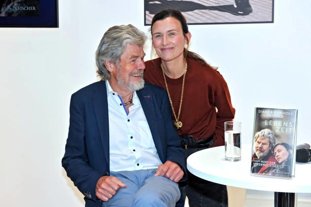 Frankfurt Book Fair 2026: Reinhold and Diane Messner on October 9, 2026, at the Frankfurt Book Fair 20261009MWI154480