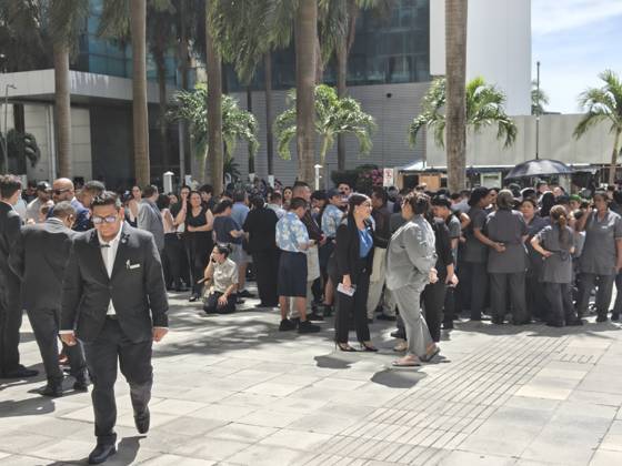 (261009) -- PANAMA CITY, Oct. 9, 2026 -- People gather outside following an earthquake in Panama City, Panama, Oct. 9, 2026. Major earthquake strikes Panama on Friday. ) PANAMA-PANAMA CITY-EARTHQUAKE LixJiaxu 