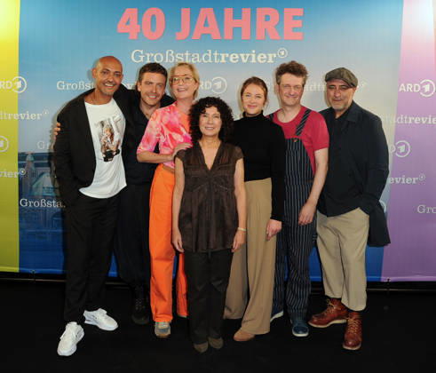 Patrick Abozen, Enrique Fiß, Saskia Fischer, Maria Ketikidou, Sinha Melina Gierke, Sven Fricke, and Özgür Karadeniz at a photo call celebrating 40 years of *Großstadtrevier* at the Astor Filmlounge in HafenCity, Hamburg, October 7, 2026 Please include the caption: IMAGO Michael Wigglesworth
