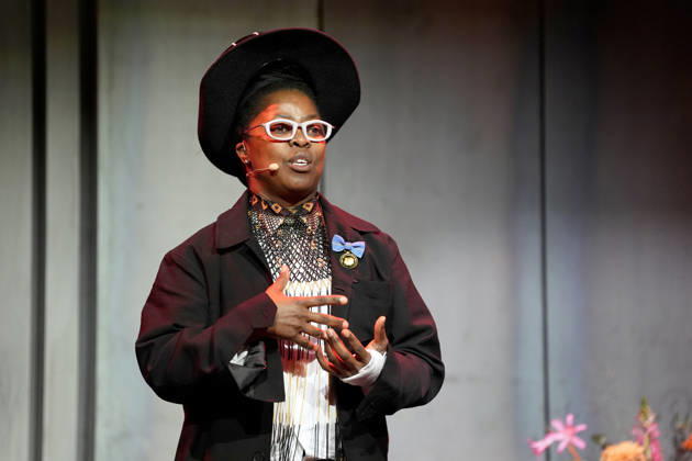 Zanele Muholi of South Africa receives the Hasselblad Prize, an international photography award, at a ceremony at World of Volvo in Gothenburg, Sweden, on October 9, 2026. GOTHENBURG, SWEDEN x9200x Copyright: xBjörnxLarssonxRosvall TTx HASSELBLAD AWARD 2026 Q01hWLrp7uM