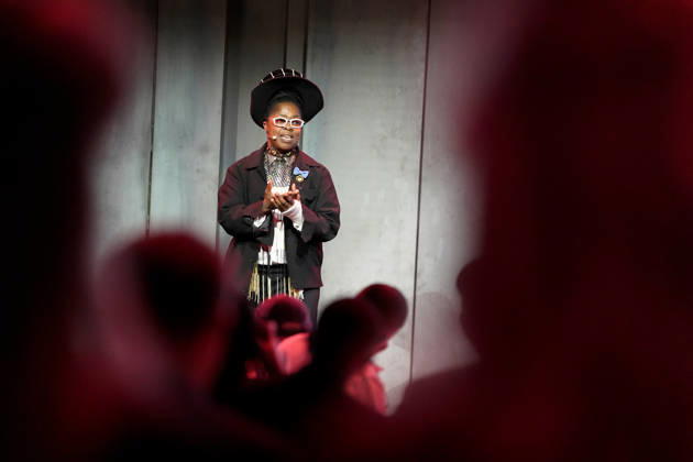 Zanele Muholi of South Africa receives the Hasselblad Prize, an international photography award, at a ceremony at World of Volvo in Gothenburg, Sweden, on October 9, 2026. GOTHENBURG, SWEDEN x9200x Copyright: xBjörnxLarssonxRosvall TTx HASSELBLAD AWARD 2026 0F3ulbRI8Tw