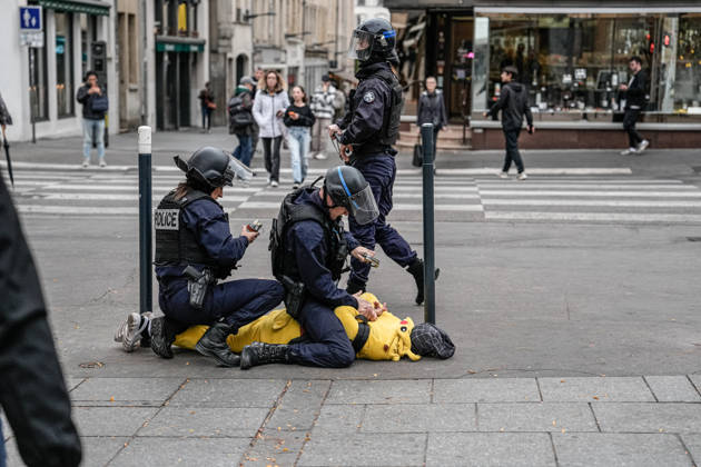 Brief clashes erupt during student gathering in Nancy NANCY, FRANCE - OCTOBER 9: A small group of students gather as brief confrontations occur following tensions at the scene. in Nancy, France, on October 9, 2026. Mohamad Saeed Tako Anadolu Nancy France. Editorial use only. Please get in touch for any other usage. Copyright: x2026xAnadoluxMohamadxSaeedxTakox
