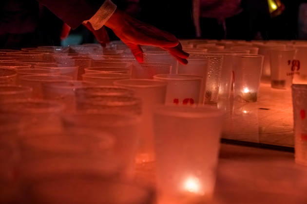 Since 2009, the Festival of Lights has been held in Leipzig on October 9 to commemorate the Monday demonstrations of 1989. Lights and art installations illuminate the city, and people walk through the city carrying candles. Festival of Lights 2026
