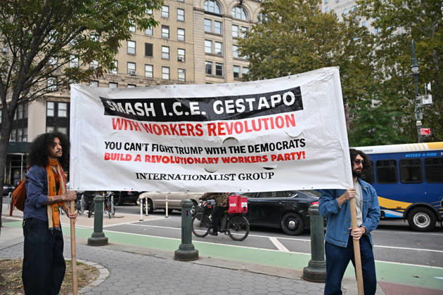Protesters rally after ICE shooting of New York man in car with child inside NEW YORK, UNITED STATES - OCTOBER 9: A massive protest takes place at Foley Square , demanding the withdrawal of ICE from the city in New York, United States on October 9, 2026. The demonstration follows an incident yesterday in the Bronx where an ICE officer shot Oscar Belgal, a Dominican Republic national, in the neck while he was driving with a 5-year-old child in the vehicle. Waleed Zein Anadolu New York United States. Editorial use only. Please get in touch for any other usage. Copyright: x2026xAnadoluxWaleedxZeinx