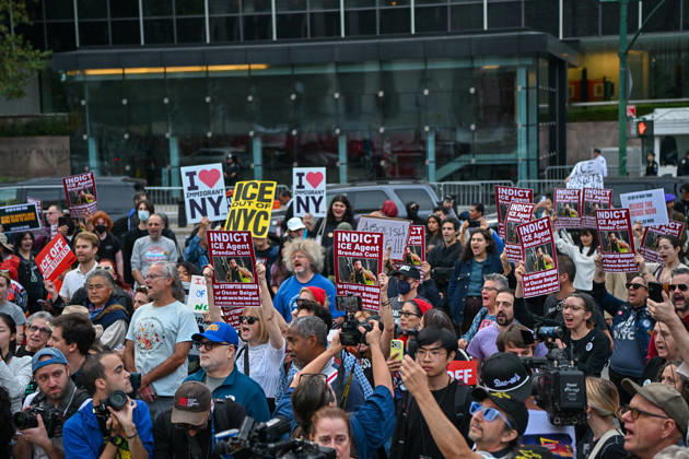 Thousands of New York protesters rally against ICE after Bronx shooting NEW YORK, UNITED STATES - OCTOBER 9: Thousands of people gathered at Foley Square to demand the withdrawal of US Immigration and Customs Enforcement (ICE) from the city, a day after an ICE officer shot a Dominican Republic national in the neck in the Bronx in New York, United States on October 9, 2026. Waleed Zein Anadolu New York United States. Editorial use only. Please get in touch for any other usage. Copyright: x2026xAnadoluxWaleedxZeinx