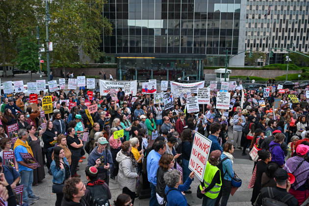 Thousands of New York protesters rally against ICE after Bronx shooting NEW YORK, UNITED STATES - OCTOBER 9: Thousands of people gathered at Foley Square to demand the withdrawal of US Immigration and Customs Enforcement (ICE) from the city, a day after an ICE officer shot a Dominican Republic national in the neck in the Bronx in New York, United States on October 9, 2026. Waleed Zein Anadolu New York United States. Editorial use only. Please get in touch for any other usage. Copyright: x2026xAnadoluxWaleedxZeinx