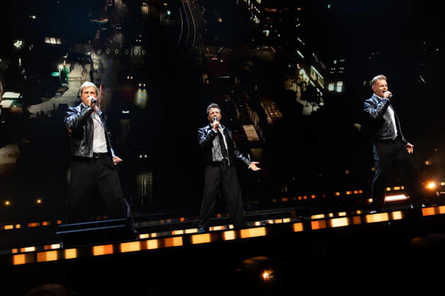 Westlife perform at The O2 , London as part of Westlife™s 25th Anniversary Tour on October 9, 2026. LONDON, ENGLAND - OCTOBER 9: Westlife perform at The O2, London as part of Westlife™s 25th Anniversary Tour on October 9, 2026., Credit:Pupat Chenaksara Avalon UK, London  Copyright: xPupatxChenaksarax xAvalonx 1141874205