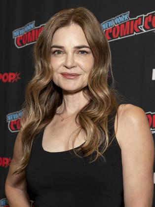 October 9, 2026, New York, New York, USA: BETSY BRANDT attends the press room for Anne RiceÃ¢â‚¬â ¢s Mayfair Witches on AMC Plus during New York Comic Con at Jacob Javits Convention Center in New York. 9 October 2026 New York USA - ZUMAa265 20261009_zep_a265_038 Copyright: xEricxAcquayex