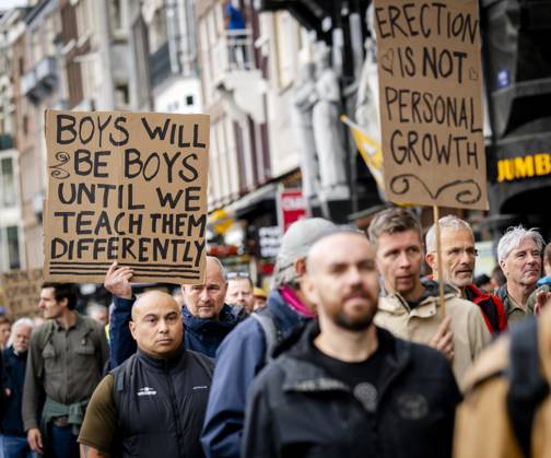 AMSTERDAM - Participants in the Men s March are campaigning for safety for all women. During the demonstration, men are called upon to ensure a culture in which everyone is safe. SEM VAN DER WAL ANP netherlands out - belgium out Copyright: xx x572004076x originalFilename: 572004076