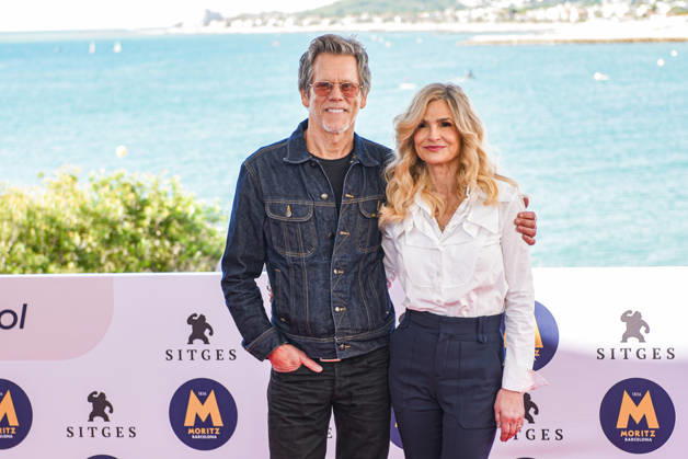 Photocall for the film *Family Movie* at the Sitges Film Festival. Actors Kevin Bacon and Kyra Sedgwick during the photocall for the film *Family Movie* at the Sitges Film Festival on October 10, 2026, in Sitges, Barcelona, Catalonia, Spain. Kevin Bacon, Kyra Sedgwick, and their son Travis Bacon visit the Sitges Film Festival to present Family Movie, a horror comedy that the couple directed and starred in alongside their children, Sosie and Travis. October 10, 2026, Sitges, Barcelona, Catalonia, Sitges, Barcelona, Catalonia, Spain  Copyright: xAlbertoxParedesx 7834596