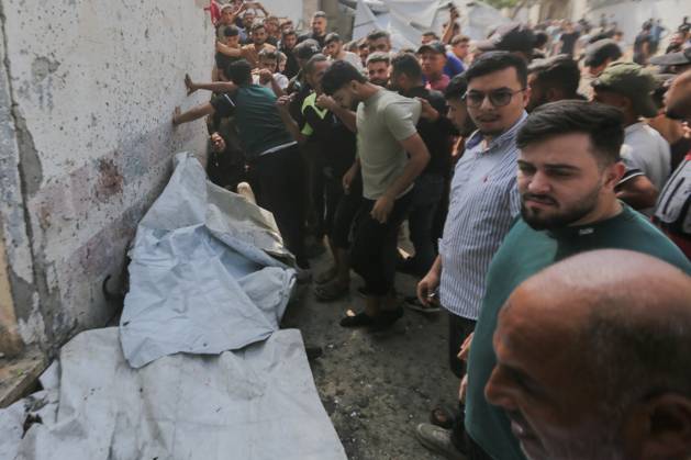 RECORD DATE NOT STATED Palestinians Targeted in Western Gaza City (INT) Palestinians Targeted in Western Gaza City. OCTOBER 10, 2026, Gaza, Palestine: A group of Palestinians was targeted in western Gaza City. Further details about casualties were not immediately available. Credit: Hashem Zimmo TheNews2(Foto: Hashem Zimmo Thenews2 imago images) Palestinians Targeted in Western Gaza City Copyright: xHashemxZimmox