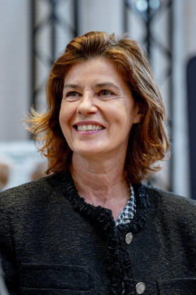 PEOPLE: Festival Lumiere - Lyon 10 10 2026 Irene Jacob attends the opening of the 18th Lumiere Film Festival Village at the Grand HÃ tel-Dieu in Lyon (France) on October 10, 2026. Photo by Sandrine Thesillat PsNewZ Copyright: xSandrinexThesillatx