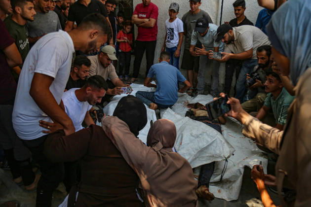 October 10, 2026, Palestine: Four martyrs were killed after being targeted by a missile from Israeli surveillance aircraft west of Gaza City. Palestine  - ZUMAe144 20261010_zip_e144_008 Copyright: xMohammadxAbuxElsebahx