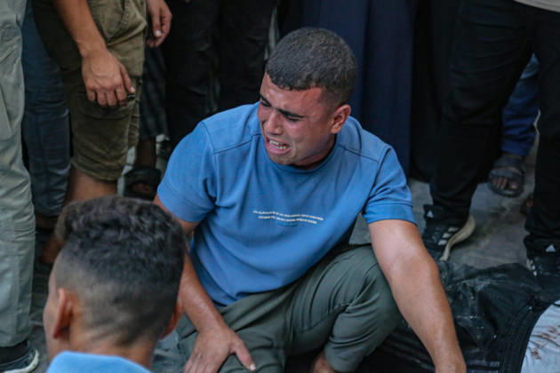October 10, 2026, Palestine: Four martyrs were killed after being targeted by a missile from Israeli surveillance aircraft west of Gaza City. Palestine - ZUMAe144 20261010_zip_e144_012 Copyright: xMohammadxAbuxElsebahx