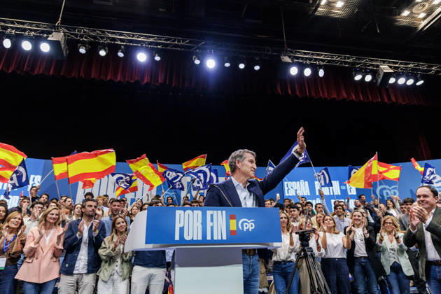 The PP Holds a Pre-Campaign Event at IFEMA Alberto Núnez Feijóo, president of the Popular Party (PP), during a pre-campaign event for the PP at IFEMA on October 10, 2026, in Madrid, Spain. The PP held its first pre-campaign event today for the general elections on November 29 (29N). Feijóo attended this event alongside the president of the Community of Madrid and the mayor of the capital. OCTOBER 10, 2026. Carlos Lujá. Madrid, Madrid, Spain.  Copyright: xCarlosxLujanx 7834700