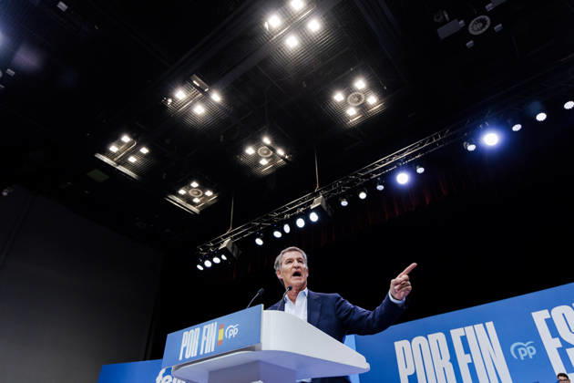 The PP Holds a Pre-Campaign Event at IFEMA Alberto Núnez Feijóo, president of the Popular Party (PP), during a pre-campaign event for the PP at IFEMA on October 10, 2026, in Madrid, Spain. The PP held its first pre-campaign event today for the general elections on November 29 (29N). Feijóo attended this event alongside the president of the Community of Madrid and the mayor of the capital. OCTOBER 10, 2026. Carlos Lujá. Madrid, Madrid, Spain. Copyright: xCarlosxLujanx 7834716