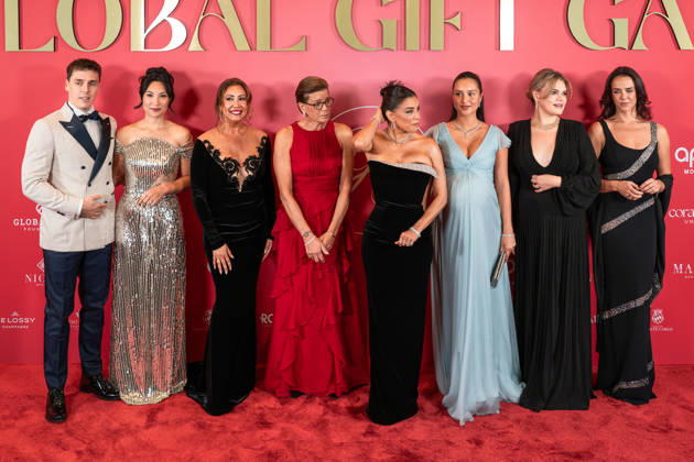 Photocall from the 2nd Global Gift Gala in Monaco: Louis Ducruet, Marie Ducruet, Maria Bravo, Princess Stéphanie of Monaco, Eva Longoria, Alexandra Leclerc, Camille Gottlieb, and Pauline Ducruet attend the 2nd Monaco Global Gift Gala photocall at the Hotel de Paris on October 9, 2026, in Monaco, Monaco. Photo by Laurent Coust. Starface 460363 2026 10 09 Monaco Monaco Copyright: xLaurentxCoustx xStarfacex STAR_460363_005