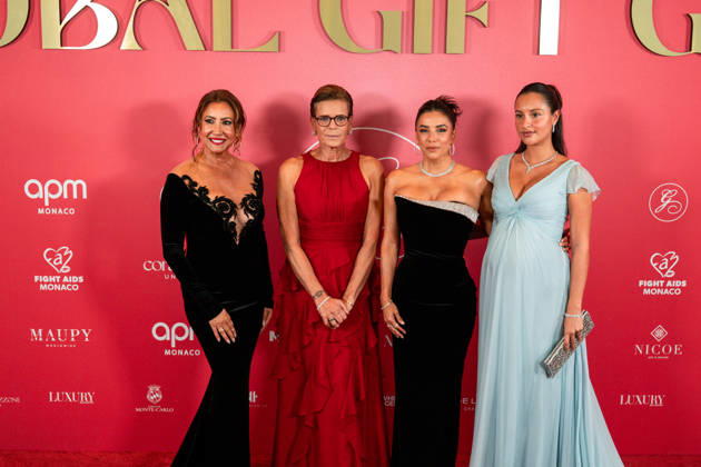 Photocall from the 2nd Global Gift Gala in Monaco: Maria Bravo, Princess Stéphanie of Monaco, Eva Longoria, and Alexandra Malena Leclerc attend the 2nd Monaco Global Gift Gala photocall at the Hotel de Paris on October 9, 2026, in Monaco, Monaco. Photo by Laurent Coust. Starface 460363 2026 10 09 Monaco Monaco Copyright: xLaurentxCoustx xStarfacex STAR_460363_010