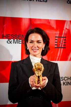 October 9, 2026 xesx Frankfurt am Main, 2026 Hessian Film and Cinema Award Hessischer Rundfunk presents the Hessischer Rundfunk Acting Award. It goes to the new investigative duo from HR’s *Tatort* series: Melika Foroutan (pictured) and Edin Hasanovic. ES
