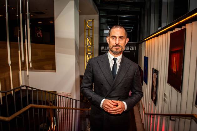 October 9, 2026 xesx Frankfurt am Main, 2026 Hessian Film and Cinema Award Actor Clemens Schick didn t miss the chance to attend the awards ceremony as a fan ES