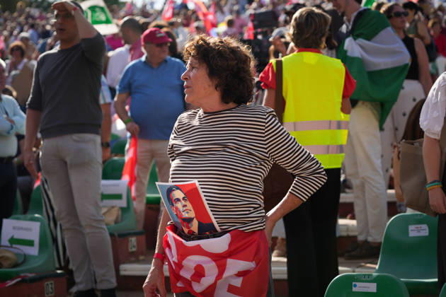 Pedro Sánchez Participates in the First Pre-Campaign Event in Dos Hermanas, Seville Pre-campaign event for the November 29 elections On October 10, 2026, in Dos Hermanas, Seville, Andalusia, Spain The event was also attended by the secretary-general of the PSOE in Andalusia, María Jesús Montero, and the mayor of Dos Hermanas and secretary of organization for the PSOE in Andalusia, Francisco Rodríguez October 10, 2026 María José Ló Dos Hermanas, Seville Dos Hermanas, Seville, Spain  Copyright: xMariaxJosÃ xLopezx 7834785