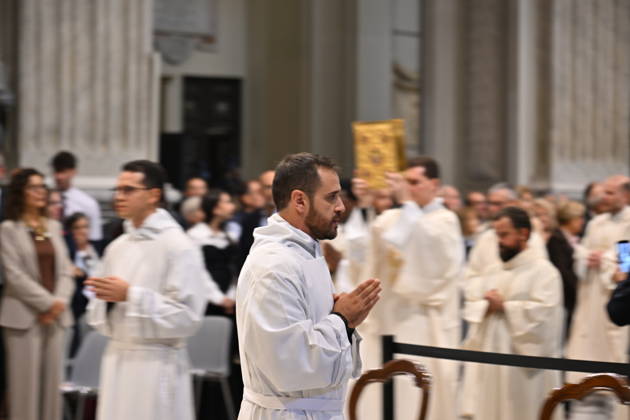 IPA89501581 - Italy, Rome, Vatican, October 10, 2026: Cardinal Baldo Reina celebrates a Mass for the ordination of deacons at St. John Lateran. Photograph by ALESSIA GIULIANI Catholic Press Photo  Copyright: xx xAlessiaxGiuliani Catholipressphox IPA89501581