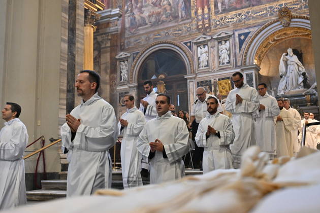 IPA89501600 - Italy, Rome, Vatican, October 10, 2026: Cardinal Baldo Reina celebrates a Mass for the ordination of deacons at St. John Lateran. Photograph by ALESSIA GIULIANI Catholic Press Photo  Copyright: xx xAlessiaxGiuliani Catholipressphox IPA89501600