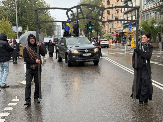 Demonstrators march in Stockholm to show solidarity with Palestinians STOCKHOLM, SWEDEN - OCTOBER 10: Demonstrators march to draw attention to the situation in Palestine and mark the third anniversary of the war in Gaza, on October 10, 2026, in Stockholm, Sweden. Atila Altuntas Anadolu Stockholm Sweden. Editorial use only. Please get in touch for any other usage. Copyright: x2026xAnadoluxAtilaxAltuntasx