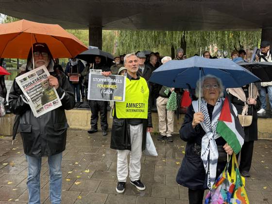 Demonstrators march in Stockholm to show solidarity with Palestinians STOCKHOLM, SWEDEN - OCTOBER 10: Demonstrators march to draw attention to the situation in Palestine and mark the third anniversary of the war in Gaza, on October 10, 2026, in Stockholm, Sweden. Atila Altuntas Anadolu Stockholm Sweden. Editorial use only. Please get in touch for any other usage. Copyright: x2026xAnadoluxAtilaxAltuntasx