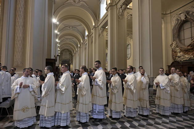 IPA89503395 - Italy, Rome, Vatican, October 10, 2026: Cardinal Baldo Reina celebrates Mass for the ordination of deacons at St. John Lateran. Photo by ALESSIA GIULIANI Catholic Press Photo Copyright: xALESSIAxGIULIANI xCatholicxPressxPhotox xx IPA89503395