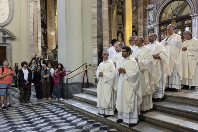 IPA89503399 - Italy, Rome, Vatican, October 10, 2026: Cardinal Baldo Reina celebrates a Mass for the ordination of deacons at St. John Lateran. Photo by ALESSIA GIULIANI Catholic Press Photo Copyright: xALESSIAxGIULIANI xCatholicxPressxPhotox xx IPA89503399