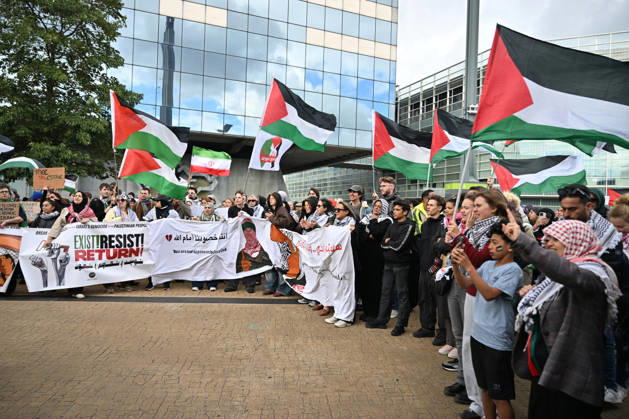 Demonstrators march in Brussels to commemorate Palestinians who lost their lives in Gaza BRUSSELS, BELGIUM - OCTOBER 10: Hundreds of demonstrators gather outside Brussels-Midi railway station before marching toward the Israeli Embassy to commemorate Palestinians who lost their lives in Gaza and call for political measures against Israel, in Brussels, Belgium, on October 10, 2026. Dursun Aydemir Anadolu Brussels Belgium. Editorial use only. Please get in touch for any other usage. Copyright: x2026xAnadoluxDursunxAydemirx