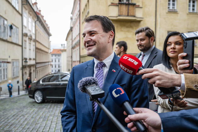 The two-day elections to municipal assemblies ended in the Czech Republic together with the first round of the elections to one-third of the Senate, at 2:00 p.m. on October 10, 2026. On the photo: Petr Macinka, Chairman of the Motorists Party and Minister of Foreign Affairs speaks with reporters, as he arrrives at the Motorists for Themselves campaign headquarters in Prague. (CTKxPhoto VitxSimanek) CTKPhotoP2026101003895  CTKPhotoP2026101003895