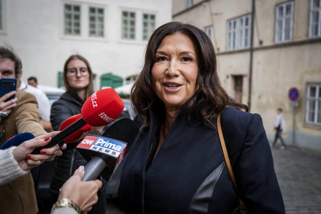 The two-day elections to municipal assemblies ended in the Czech Republic together with the first round of the elections to one-third of the Senate, at 2:00 p.m. on October 10, 2026. On the photo: Klara Sovova, a candidate for Mayor of Prague, speaks with reporters as she arrrives at the Motorists for Themselves campaign headquarters in Prague. (CTKxPhoto VitxSimanek) CTKPhotoP2026101004833  CTKPhotoP2026101004833