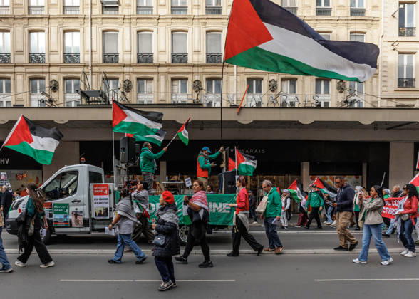 October 10, 2026: La France Insoumise has called for participation in the demonstration against the genocide in Gaza and in support of the Palestinian people. The demonstration will begin at 2 p.m. at Place de la Ro publique in Paris.  - ZUMAs287 20261010_zip_s287_016 Copyright: xSadakxSouicix