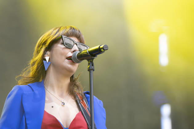October 10, 2026, Madrid, Spain: Singer Nat Simons performs during the Hispanidad Festival 2026 concert at the Plaza de Espana. Madrid Spain - ZUMAs197 20261010_aaa_s197_045 Copyright: xAtilanoxGarciax