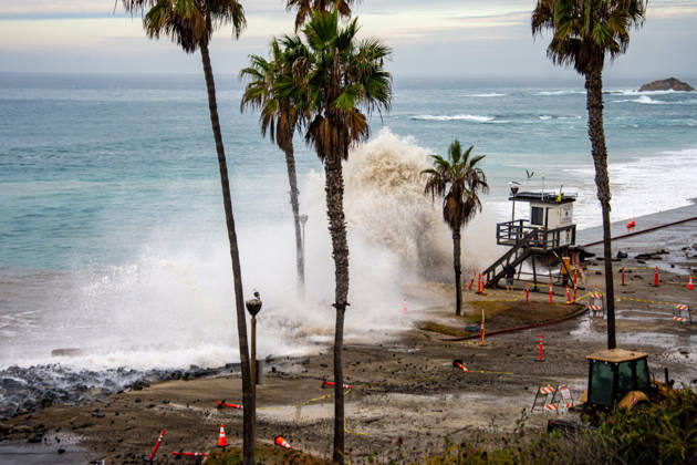 October 10, 2026, Laguna Beach, California, USA: Aliso Beach in Laguna Beach, California, Sustains Erosion from Heavy Swells on October 10, 2026. Laguna Beach USA  - ZUMAg219 20261010_znp_g219_005 Copyright: xJakexLeexGreenx