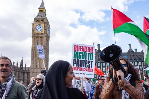 October 10, 2026, London, London, England: The National March for Palestine took place to mark the third anniversary of the start of the war in Gaza. Around ten thousand gathered on The Thames embankment and marched to Parliament Squre. They faced an Israeli counter demonstration of a handfull of protesters. Some arrests were reported by police. London England - ZUMAr169 20261010_zip_r169_035 Copyright: xRodxHarbinsonx