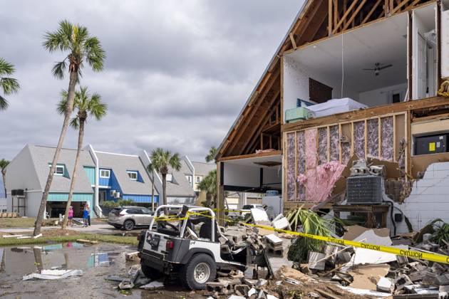October 10, 2026, Pensacola Beach, Fl, USA: A home is partially destroyed after Hurricane Isaias came ashore..Hurricane Isaias made landfall Friday, October 9 along the U.S. Gulf coast. Pensacola Beach USA - ZUMAs197 20261010_aaa_s197_079 Copyright: xJenxGolbeckx