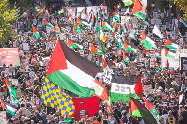 October 10, 2026, London, London, England: The National March for Palestine took place to mark the third anniversary of the start of the war in Gaza. Around ten thousand gathered on The Thames embankment and marched to Parliament Squre. They faced an Israeli counter demonstration of a handfull of protesters. Some arrests were reported by police. London England - ZUMAr169 20261010_zip_r169_055 Copyright: xRodxHarbinsonx