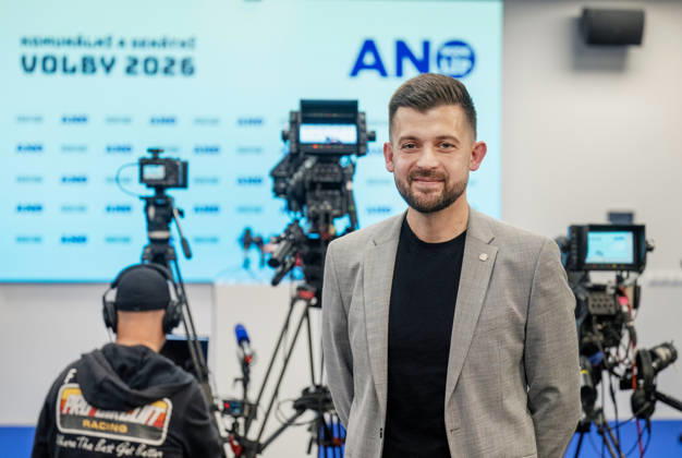 The two-day elections to municipal assemblies ended in the Czech Republic together with the first round of the elections to one-third of the Senate, at 2:00 p.m. on October 10, 2026. On the photo: Jan Husbauer, the ANO Movement s candidate for mayor of Prague, at the ANO Movement s central campaign headquarters in Prague. (CTKxPhoto MichaelaxRihova) CTKPhotoP2026101003448  CTKPhotoP2026101003448