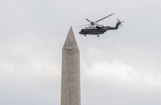 DC: Trump Departs for Clarksville, TN The new Marine One, a Sikorsky VH-92A Patriot helicopter, with United States President Donald J Trump aboard, flies past the Washington Monument as it departs the South Lawn of the White House in Washington, DC, USA, en route Clarksville, Tennessee on Saturday, October 10, 2026. The President will participate in a campaign rally for Tennessee Republican candidates on the ballot in November. Credit: Ron Sachs Pool via CNP Washington District of Columbia United States Copyright: xPool ABACAx